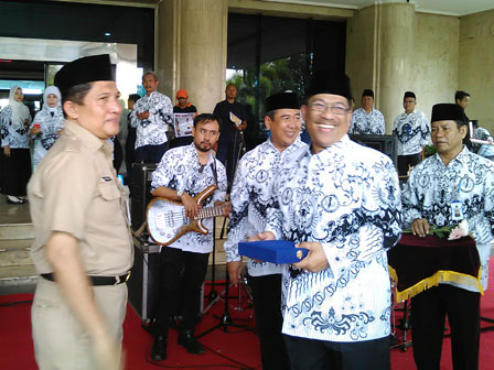 Pencarian PGRI Pasangkayu - Persatuan Guru Republik Indonesia Cabang Pasangkayu